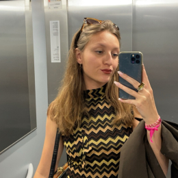 Léna profile