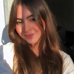 Valeria profile