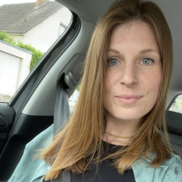 Manon profile