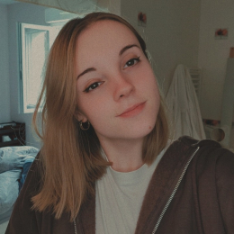 Lucie profile