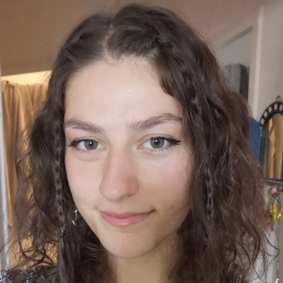 Justine profile