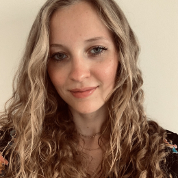 Justine profile
